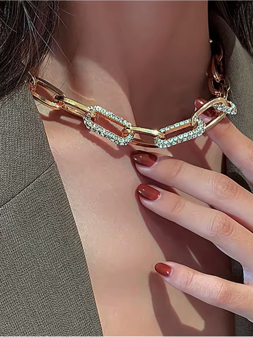 ✨ Gold Crystal Paperclip Link Statement Necklace